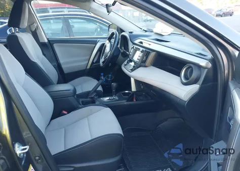 2017 Toyota Rav4 Xle из США, поврежденный, VIN JTMWFREVXHJ149801